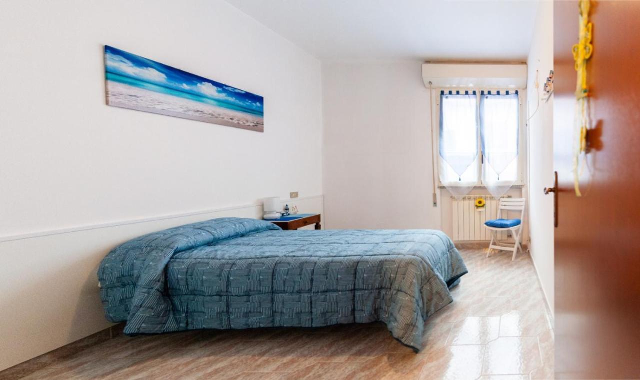 B&B Il Girasole Ortonovo Εξωτερικό φωτογραφία