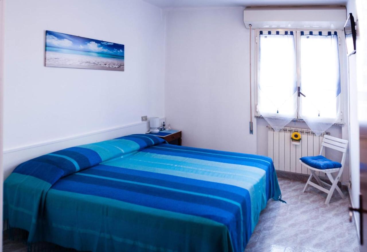 B&B Il Girasole Ortonovo Εξωτερικό φωτογραφία