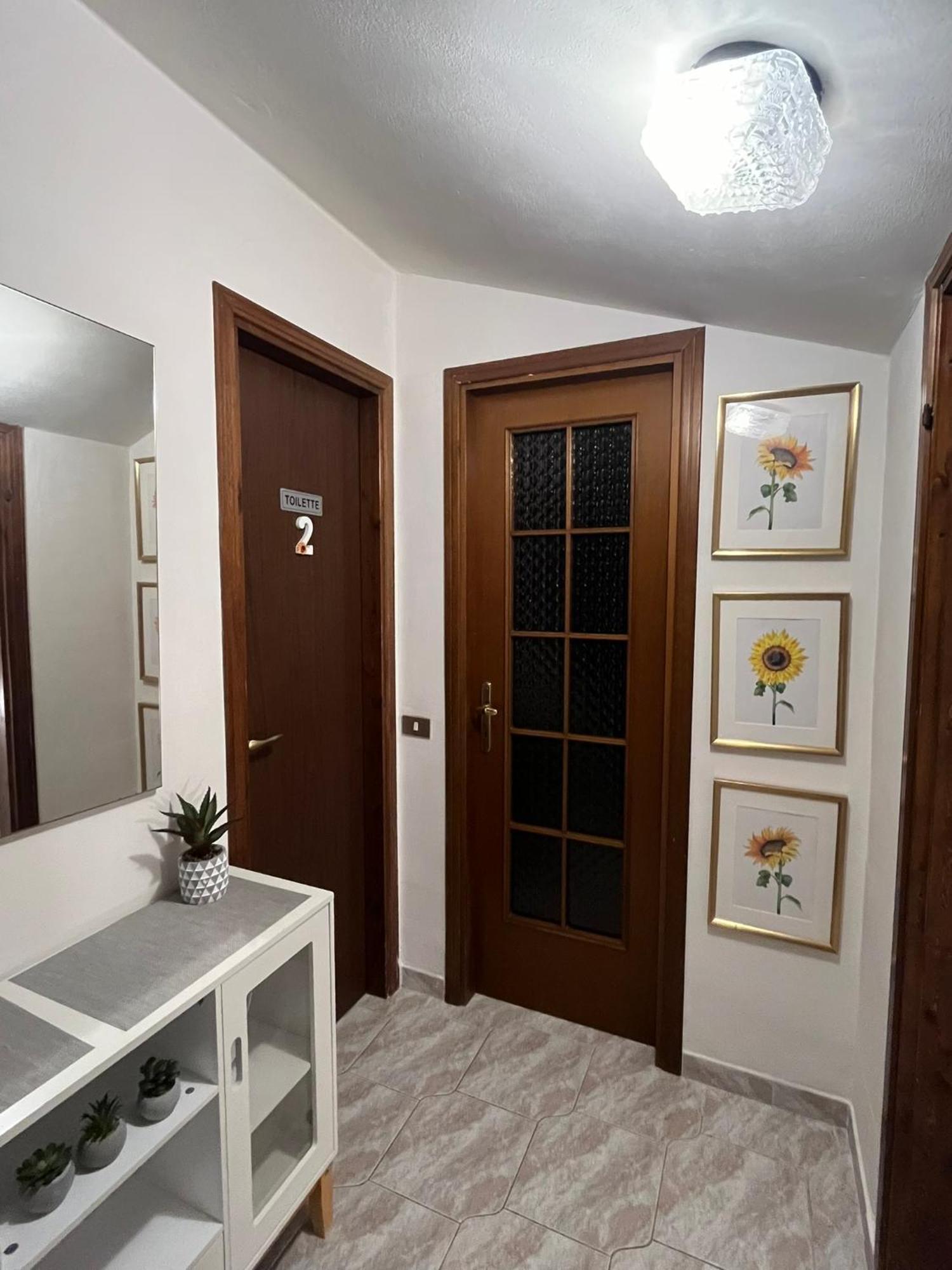 B&B Il Girasole Ortonovo Εξωτερικό φωτογραφία