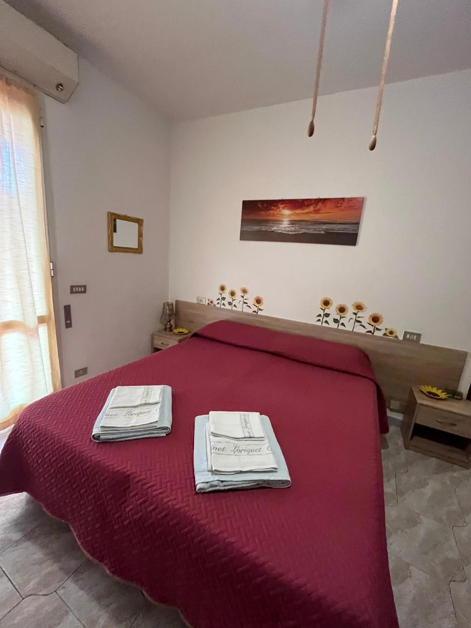 B&B Il Girasole Ortonovo Εξωτερικό φωτογραφία