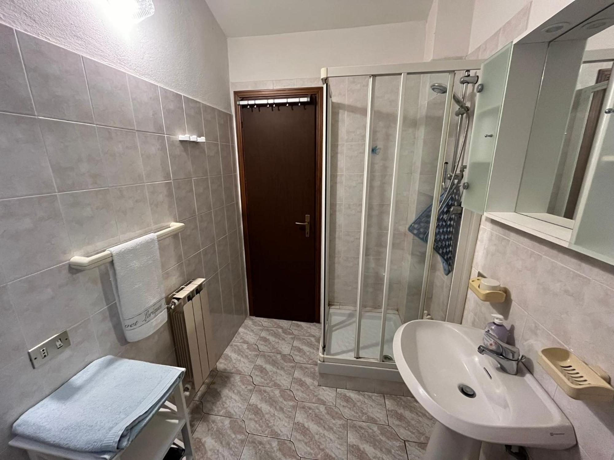 B&B Il Girasole Ortonovo Εξωτερικό φωτογραφία
